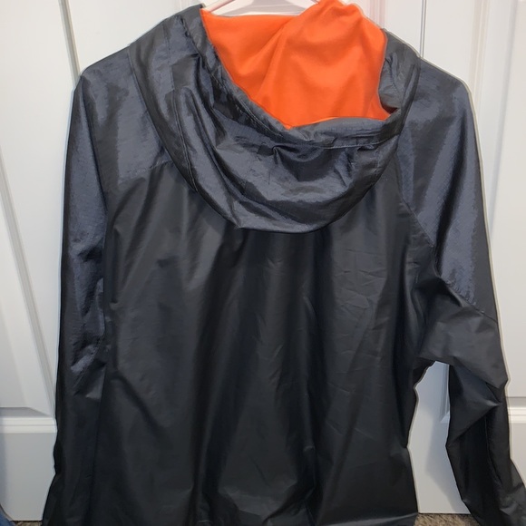 Nike Jacket - Picture 2 of 4